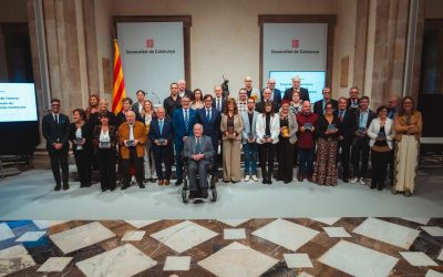 Reconeixement a 4 comerços centenaris del Ripollès.
